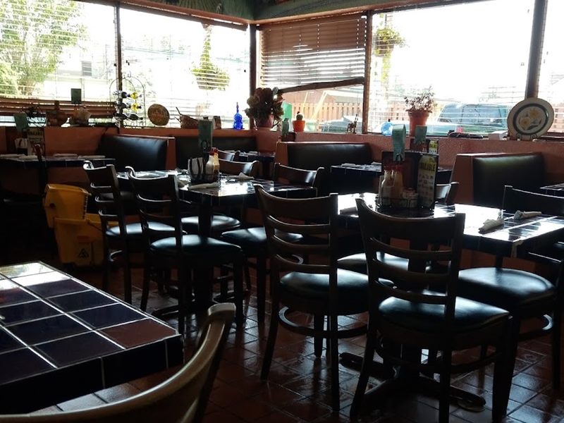 Dominguez Family Restaurant | Mexican interior